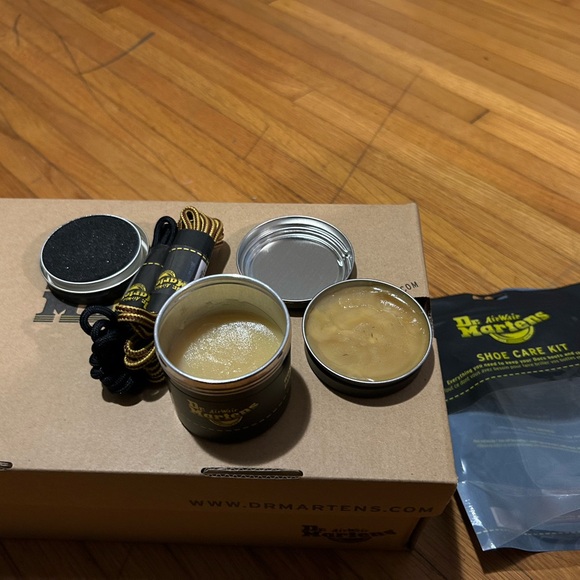 Dr.Martens - Picture 4 of 6